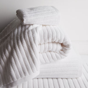 Chateau Towels white