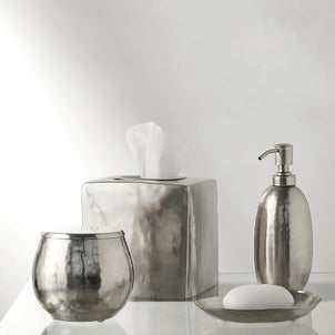 Nile Silver Bath Accessories default